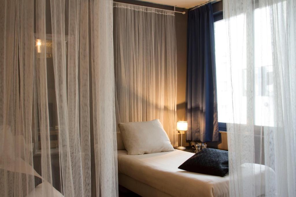 Hotel Matuchi Μάαστριχτ Δωμάτιο φωτογραφία